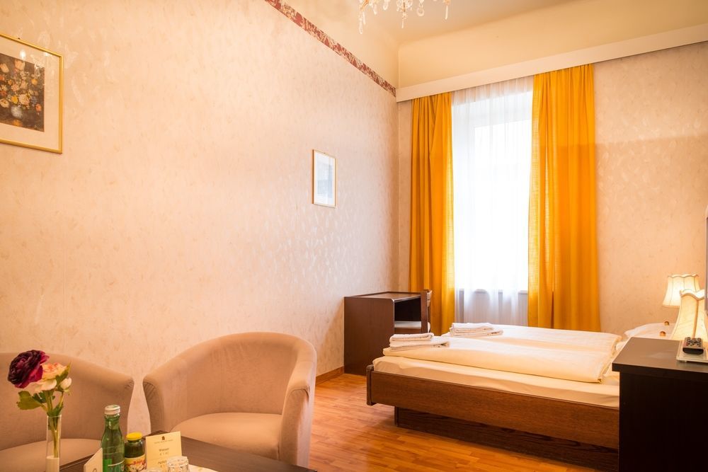 Hotel Mozart Vienna Esterno foto