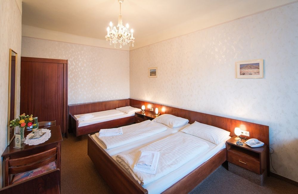 Hotel Mozart Vienna Esterno foto