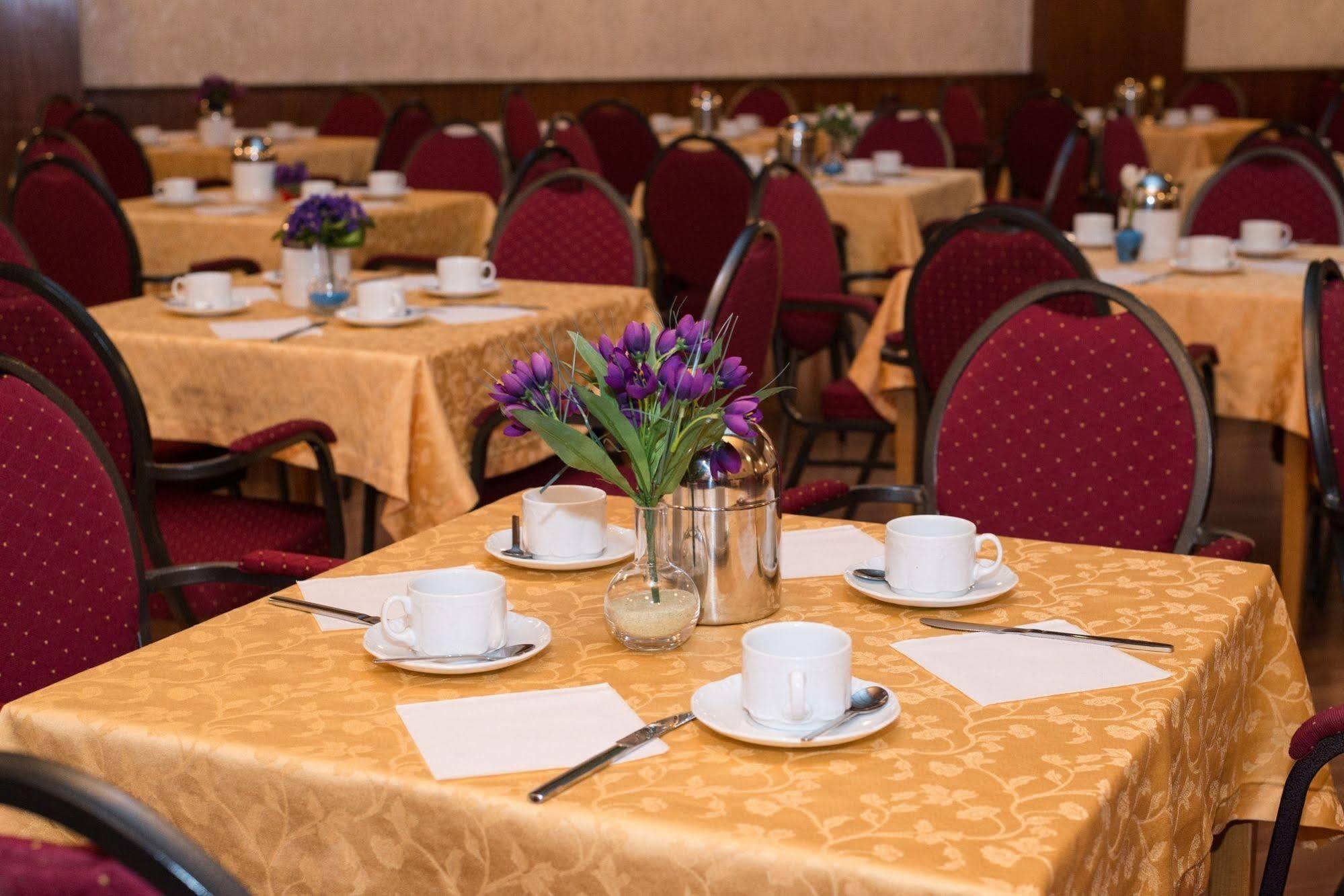 Hotel Mozart Vienna Esterno foto